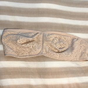 Victoria Secret nude strapless bra